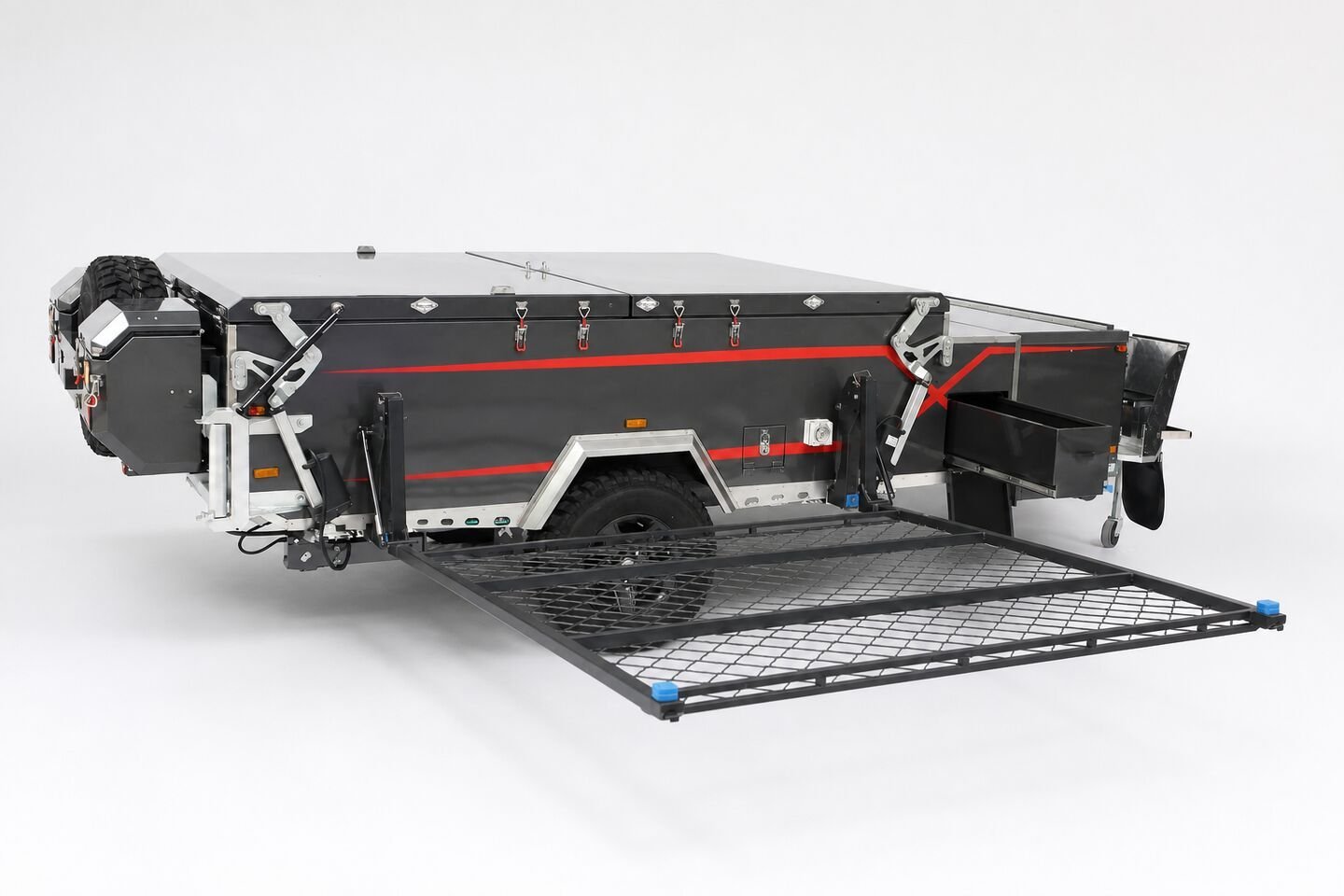 Vehicle, tent body, storage, chassis, interior and towing details 10