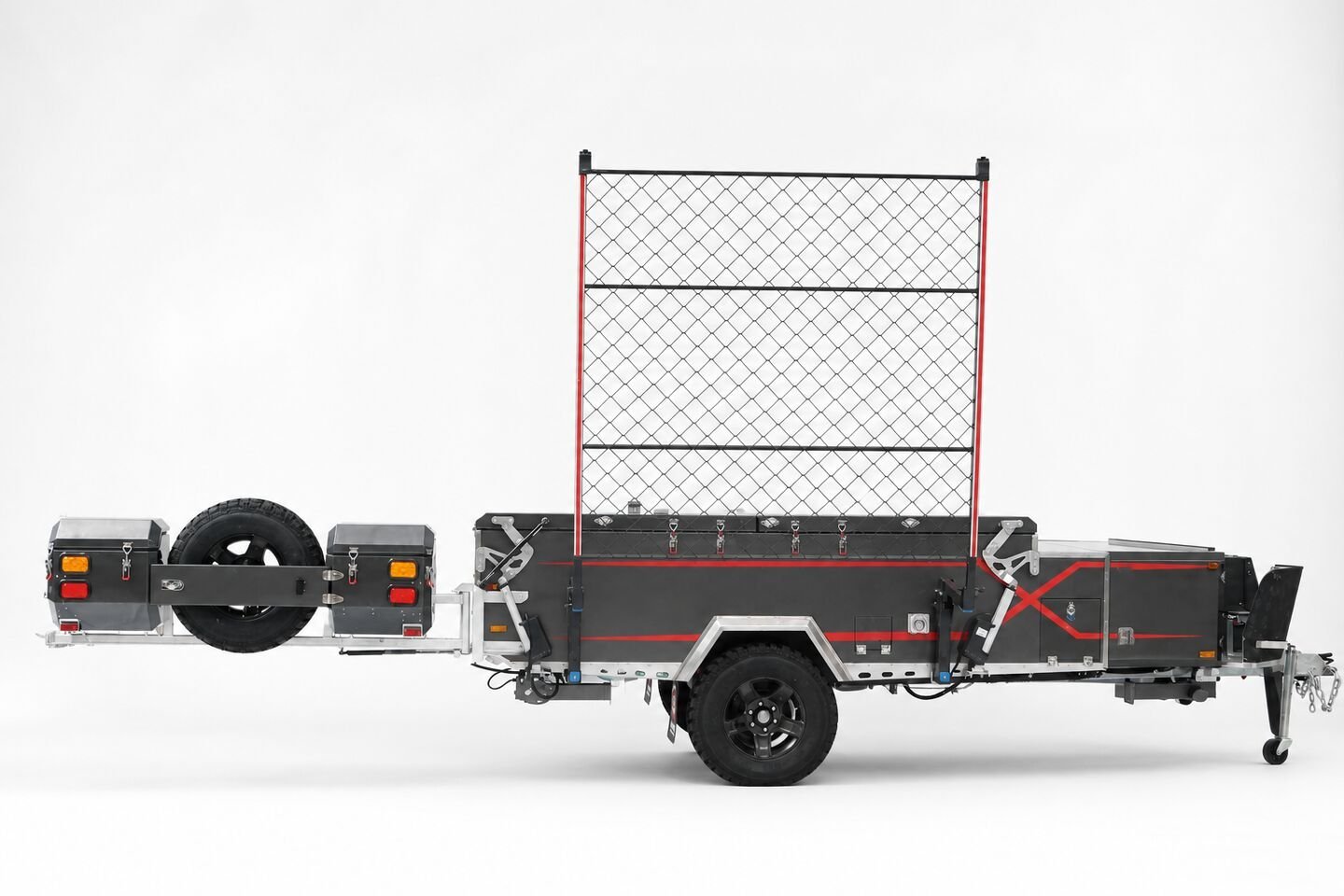 Vehicle, tent body, storage, chassis, interior and towing details 15