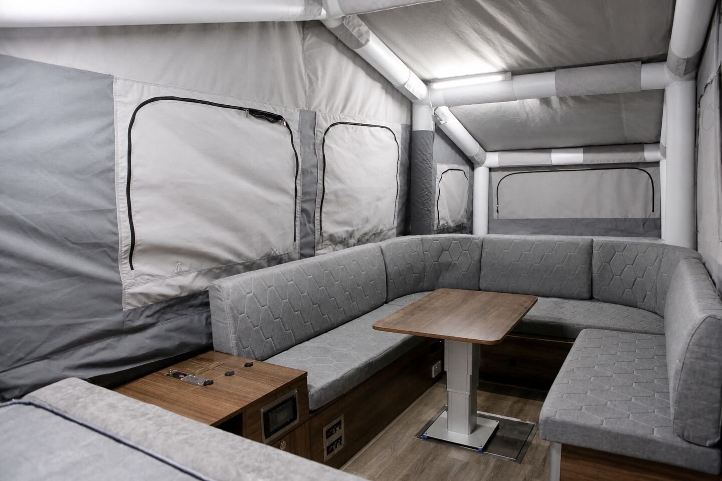 Vehicle, tent body, storage, chassis, interior and towing details 62