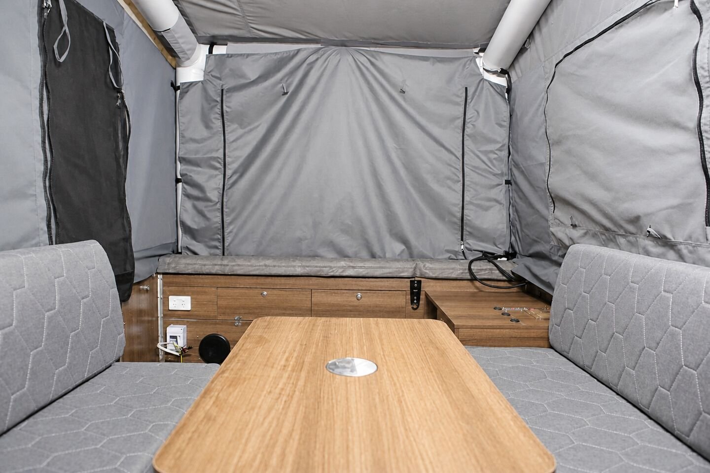 Vehicle, tent body, storage, chassis, interior and towing details 64