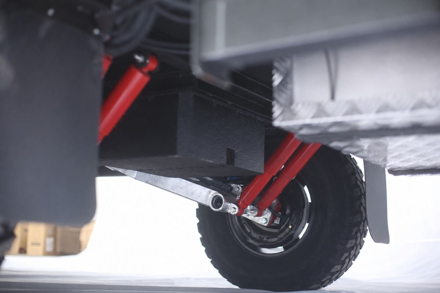 Vehicle, tent body, storage, chassis, interior and towing details 70
