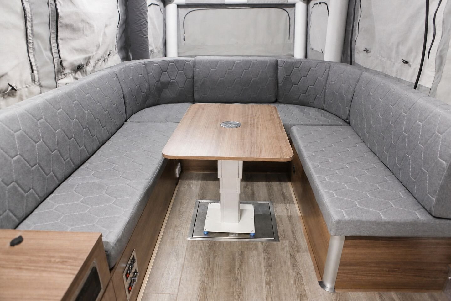 Vehicle, tent body, storage, chassis, interior and towing details 75