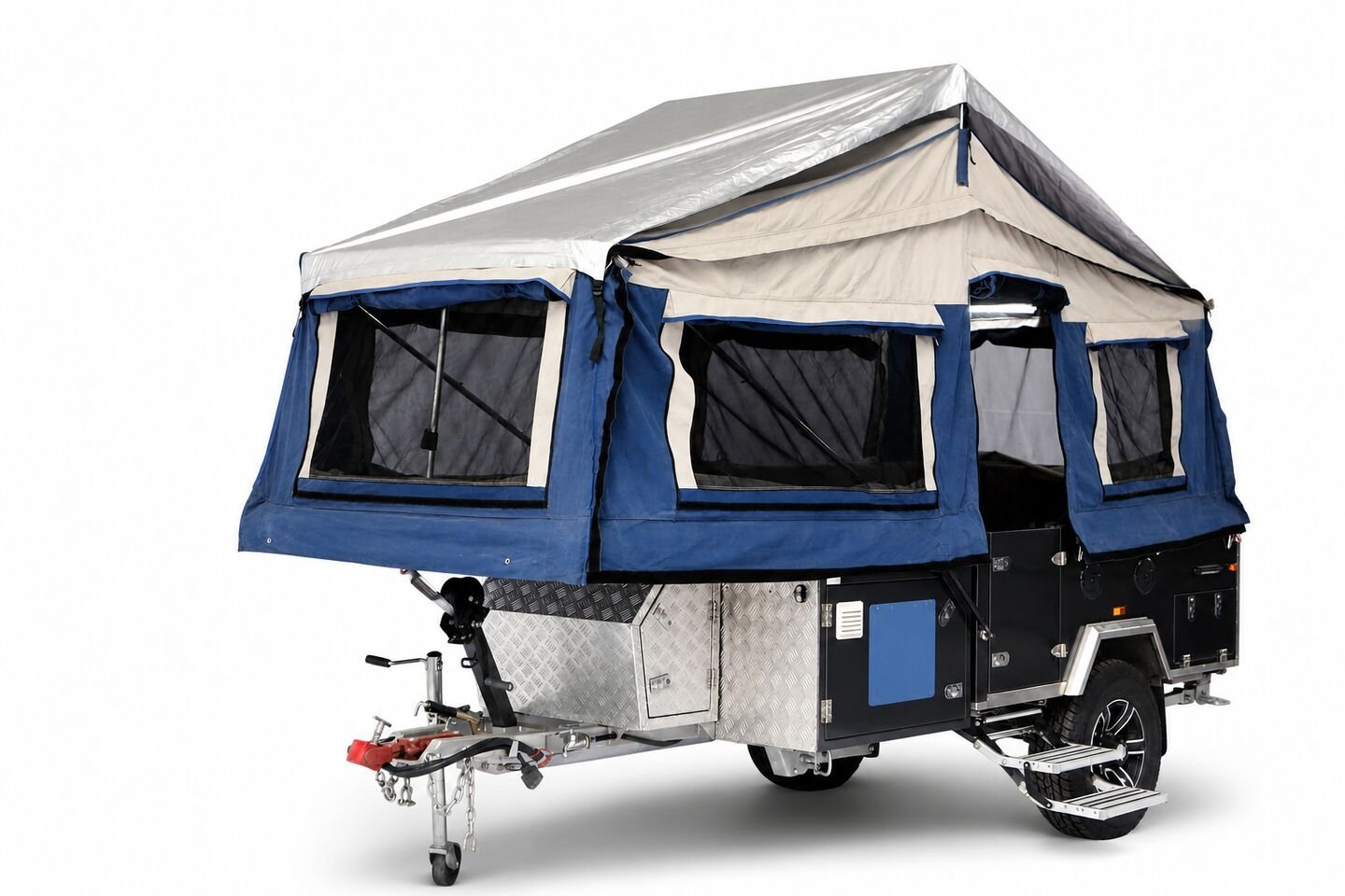 Vehicle, tent body, storage, chassis and towing details 6