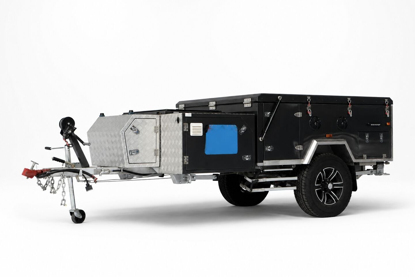 Vehicle, tent body, storage, chassis and towing details 25