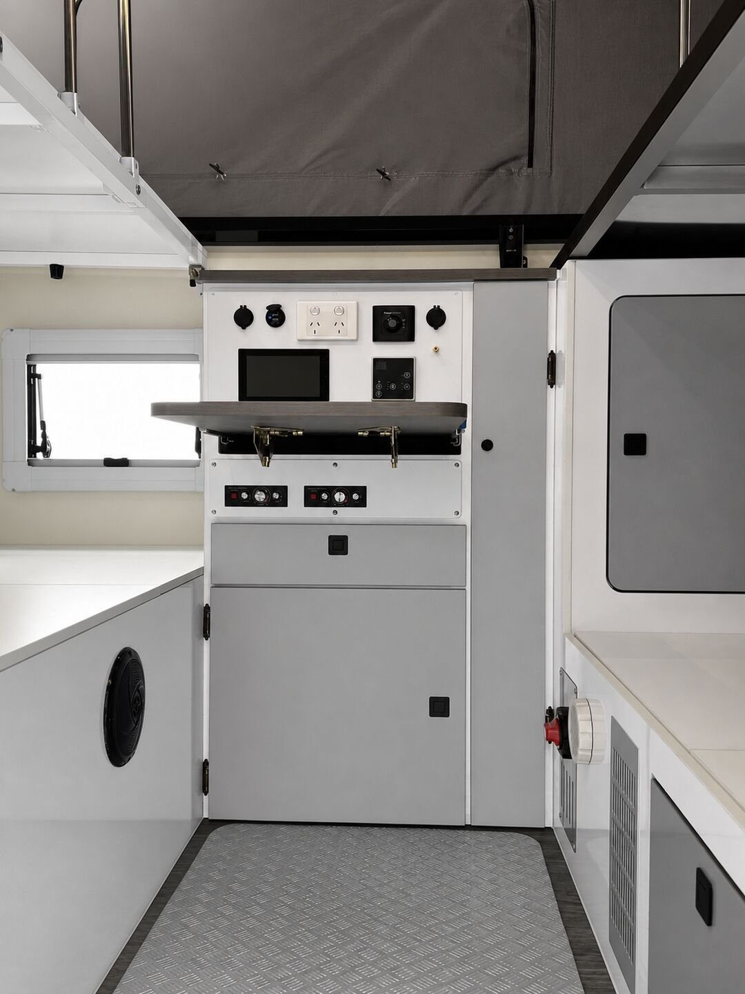 Vehicle, kitchen, storage, chassis and interior details 26