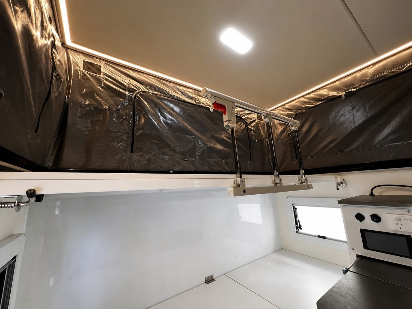 Vehicle, kitchen, storage, chassis and interior details 31