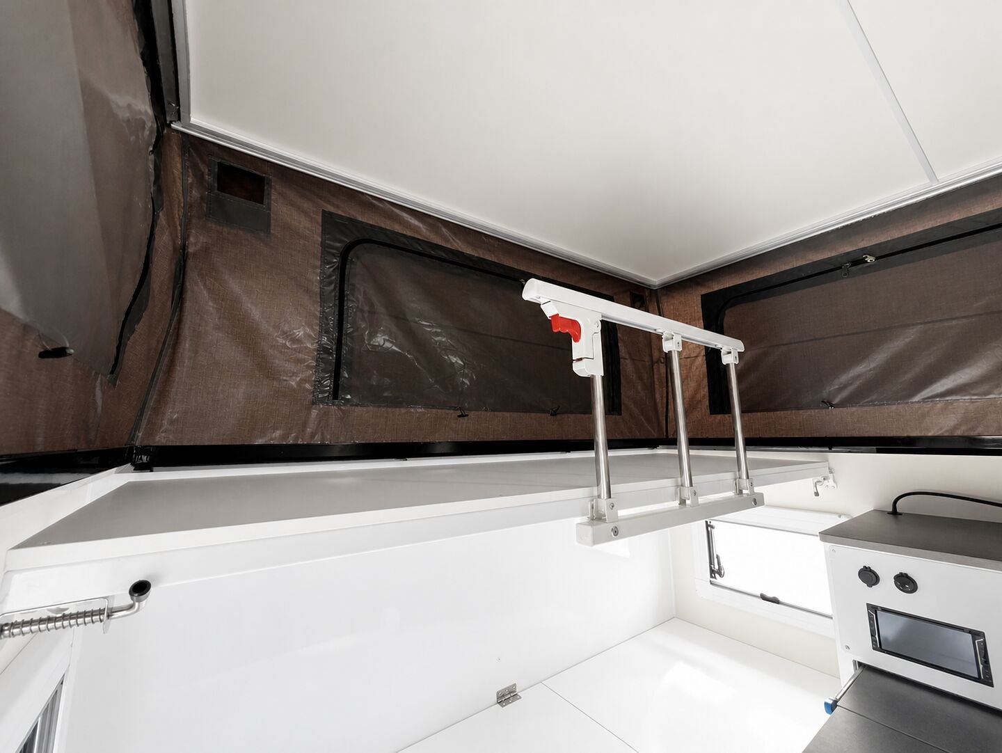 Vehicle, kitchen, storage, chassis and interior details 40