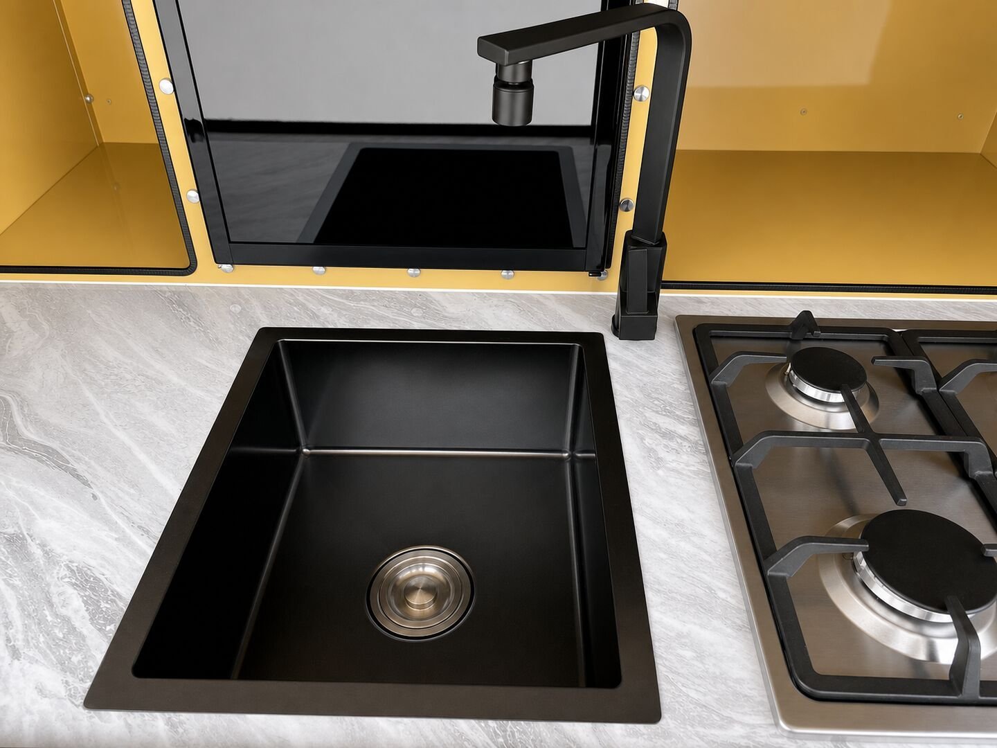 Vehicle, front box, kitchen, water, chassis and interior details 1