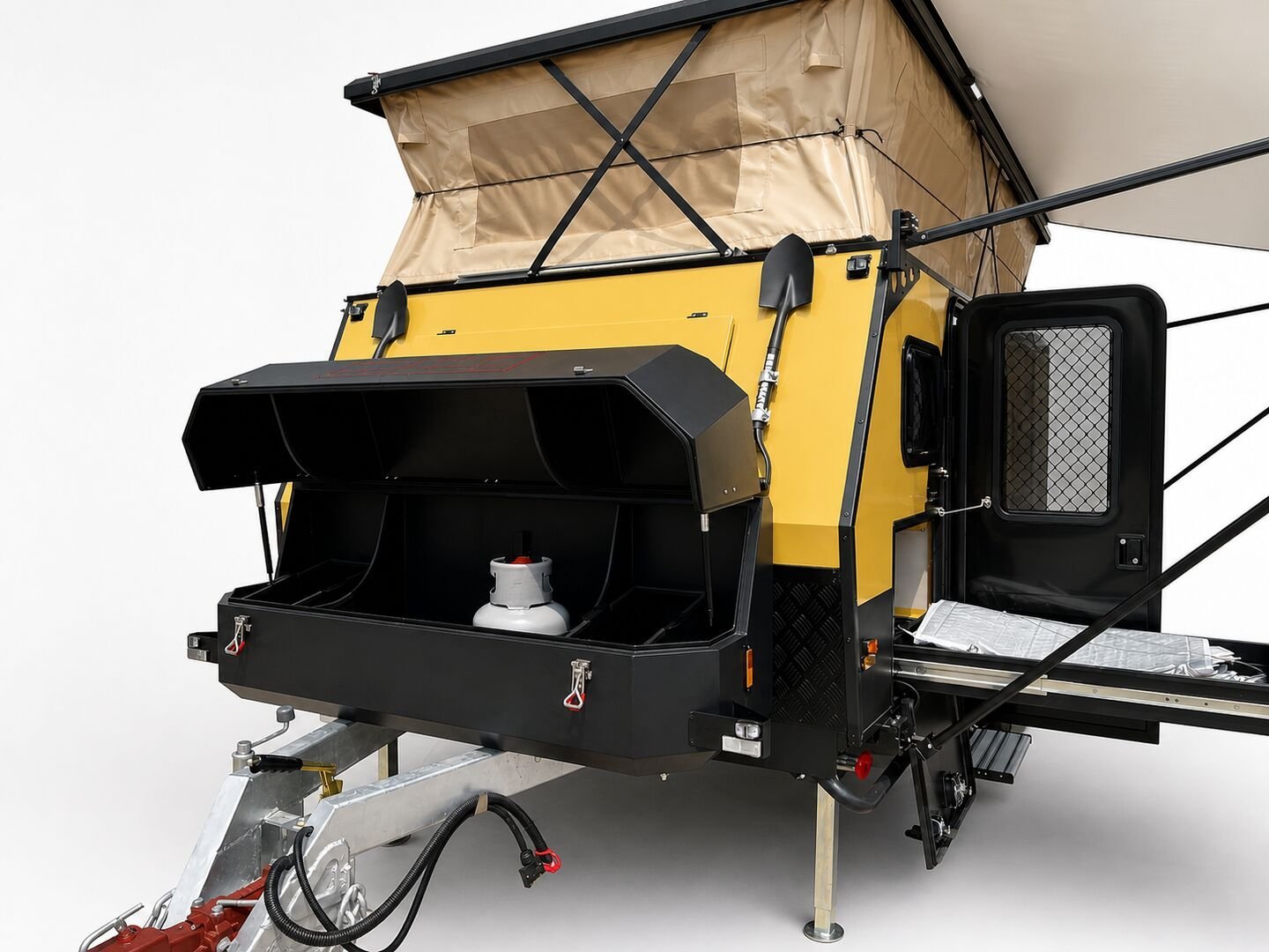 Vehicle, front box, kitchen, water, chassis and interior details 18