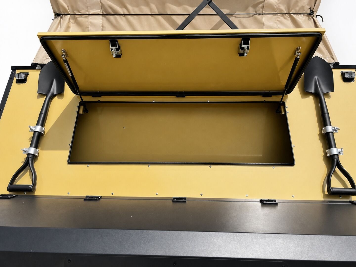Vehicle, front box, kitchen, water, chassis and interior details 24
