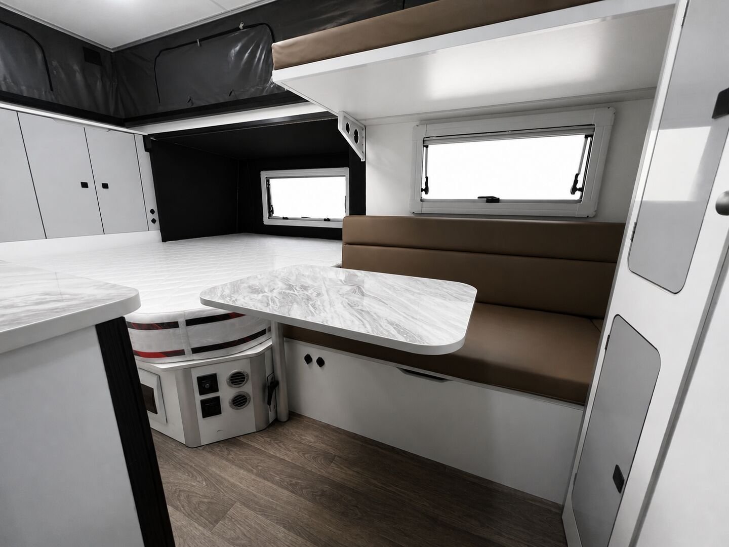 Vehicle, expansion, bathroom, interior and control-system details 7