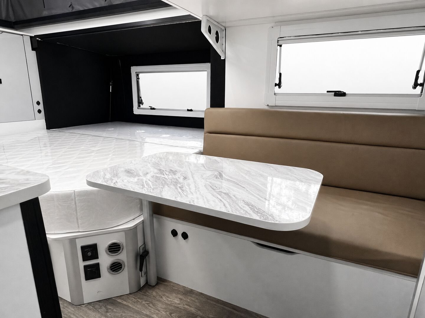 Vehicle, expansion, bathroom, interior and control-system details 16