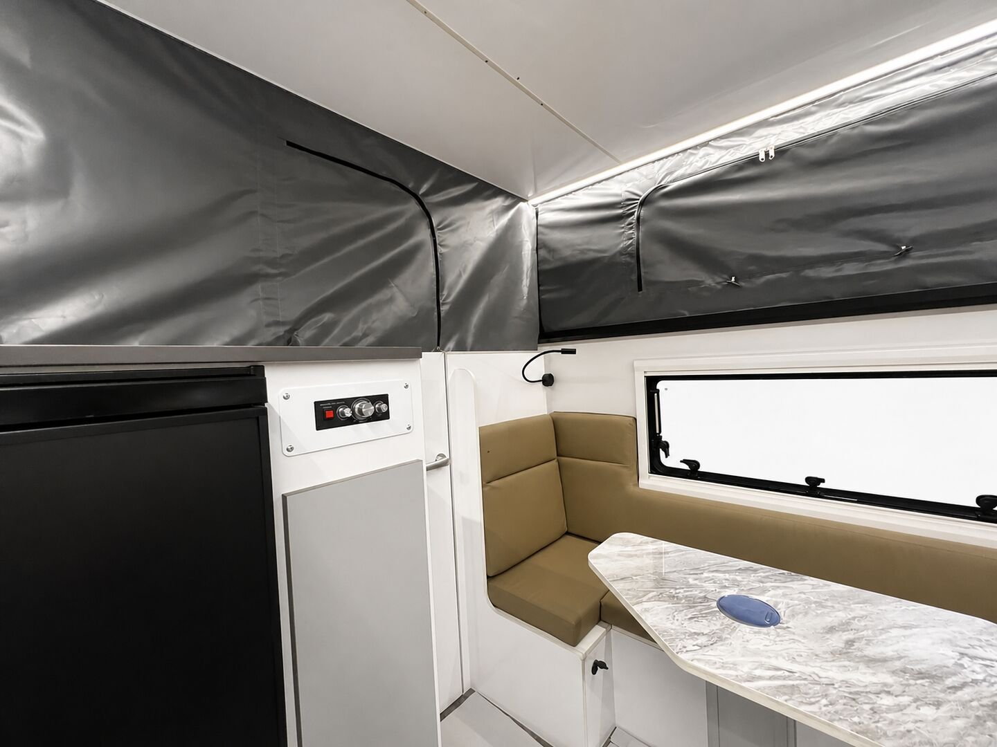 Vehicle, exterior kitchen, spare tyres, interior and control-system details 24